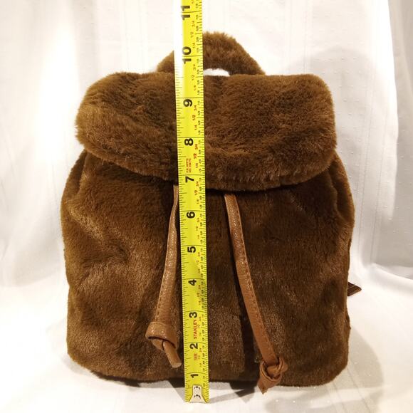 Women’s Brown Faux Fur Mini Backpack – Appears Rampage – NWOT - Picture 8 of 9